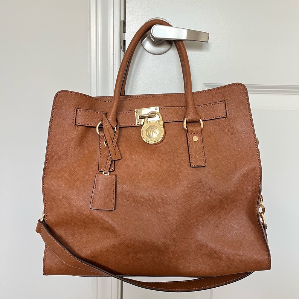 Michael Kors Hamilton Large Textured Leather Tote Luggage